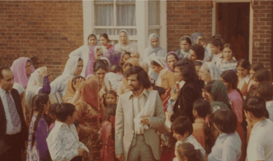 A still from the StoryTerrace television commercial